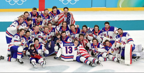 АНУ-ын хоккейчид 46 жилийн дараа Олимпын аварга боллоо